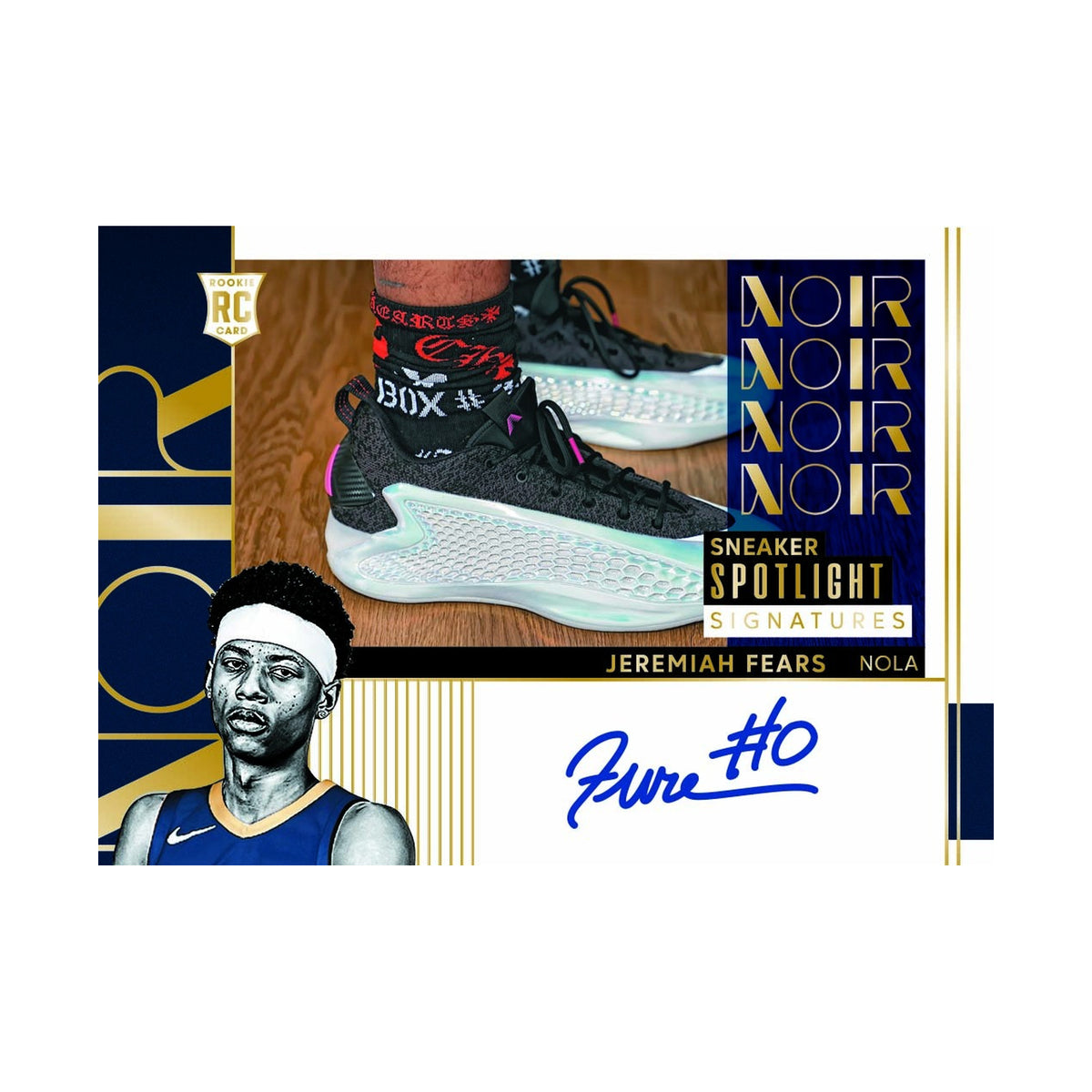 2025/26 Panini Noir Basketball. Jeremiah Fears Sneaker Spotlight Signatures. Produsentens eksempel, ikke garantert innhold.