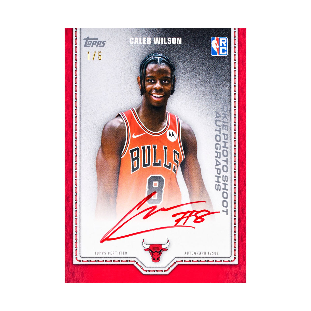 Caleb Wilson Rookie Photo Shoot Autograph, nummerert 1/5, produsentens korteksempel fra 2026/27 Topps Flagship Basketball, ikke garantert innhold