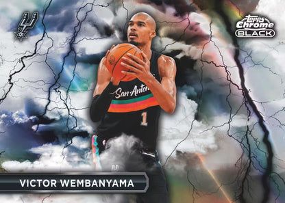 2025/26 Topps Chrome Black Basketball Hobby boks (Forhåndssalg)