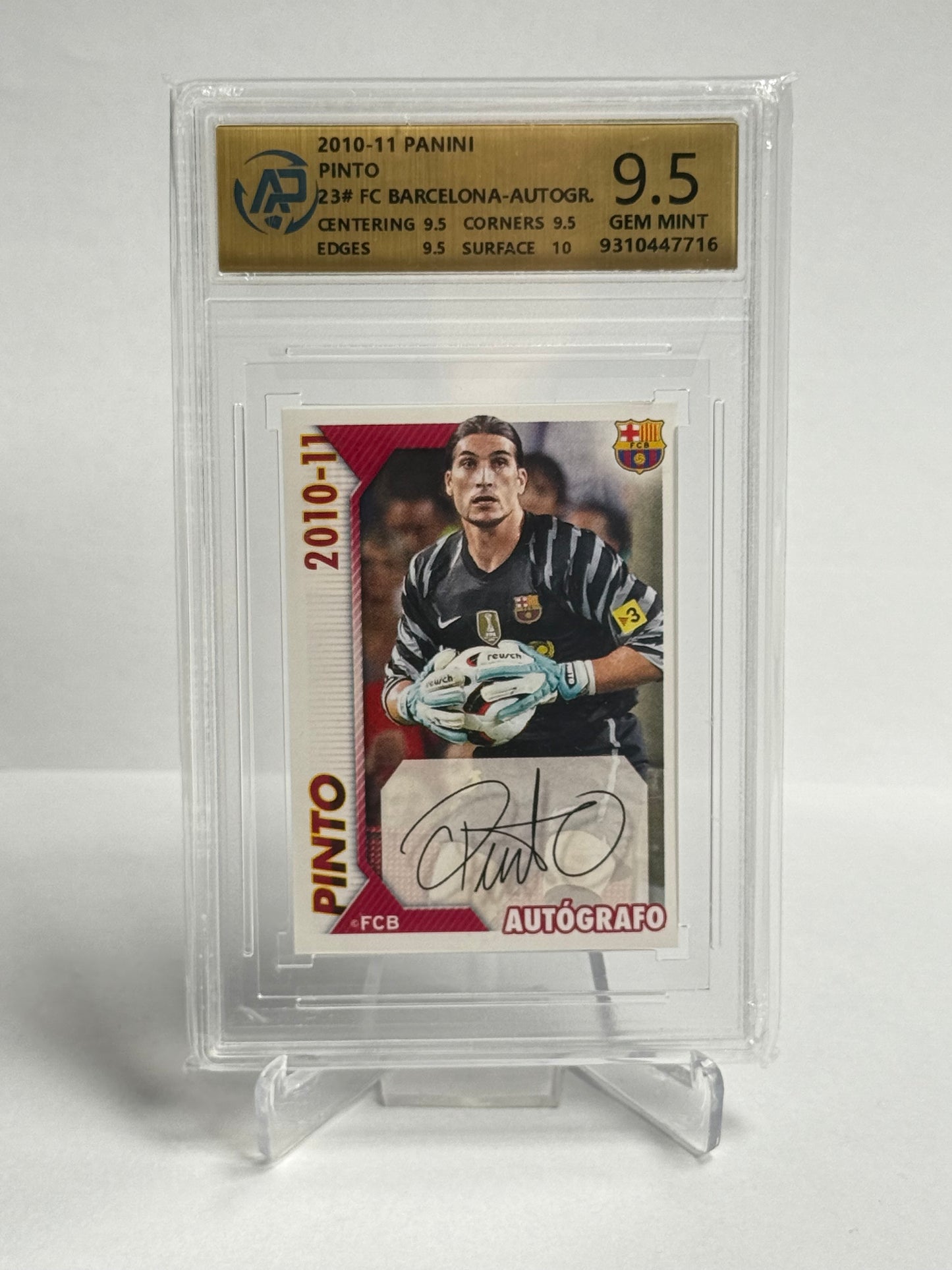 2010-11 Panini Pinto FC Barcelona Autografo AP 9.5
