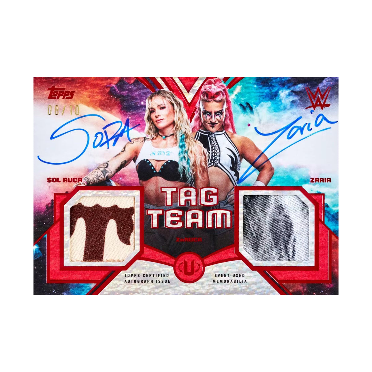 2026 Topps WWE Universe Mega. Sol Ruca og Zaria Tag Team dobbel autograf og relic. Produsentens eksempel, ikke garantert innhold.